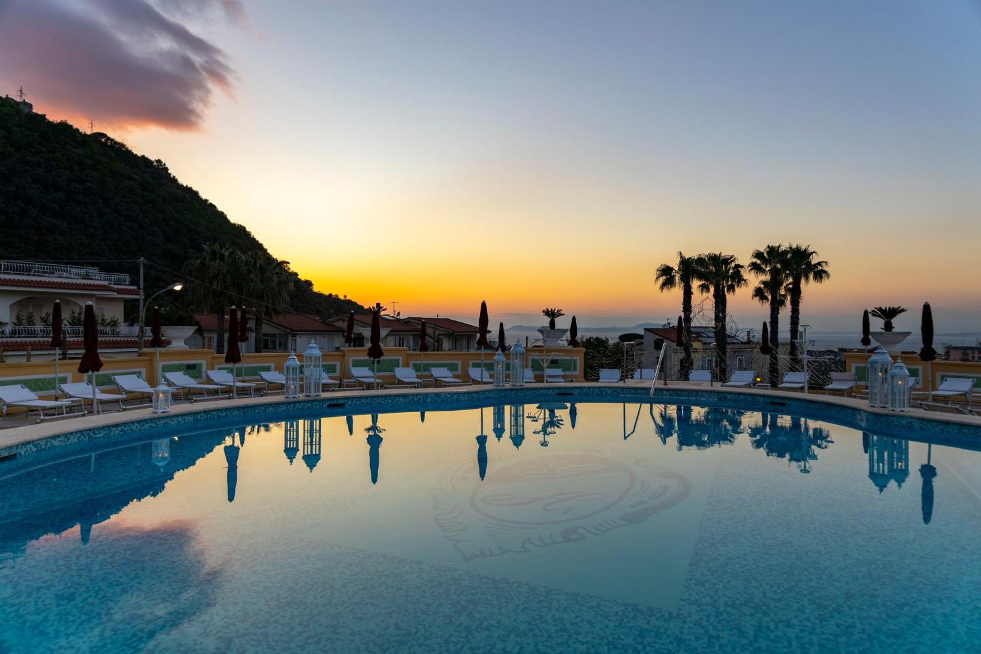 Grand Hotel La Pace (Adults Only) Sant'Agnello Exterior photo